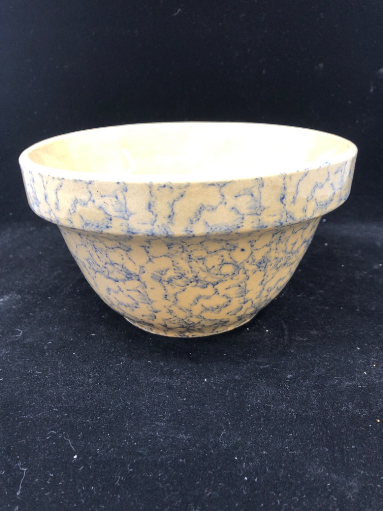 BEIGE CERAMIC MIXING BOWL W/BLUE MARBLE DESIGN ROBINSON RANSBOTTOM.