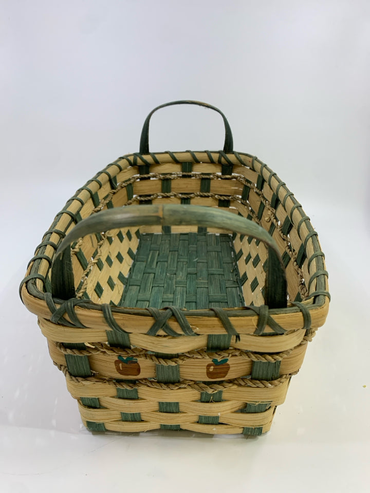 RED&GREEN WOVEN BASKET W/APPLE DESIGN.