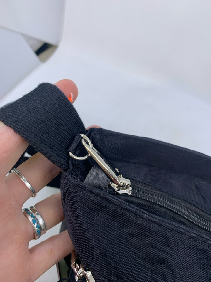 Travelon Anti-Theft Essentials Patch Pocket Crossbody- NWT