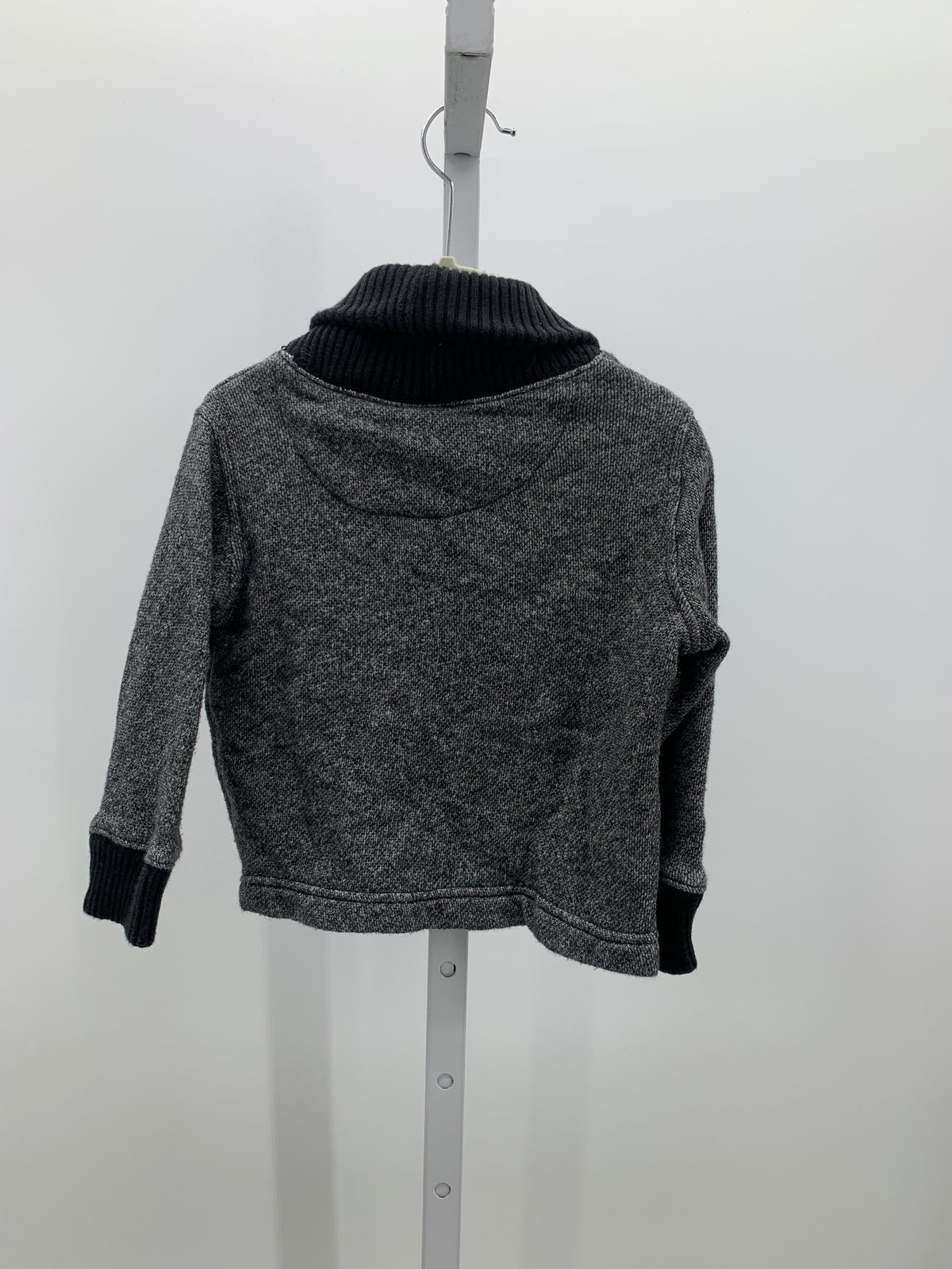 BTN DOWN SWEATER