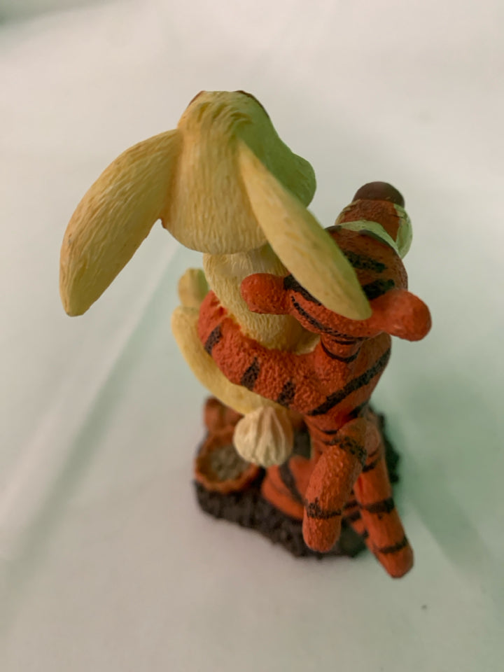 SIMPLY POOH TIGGER AND RABBIT FIGURE.