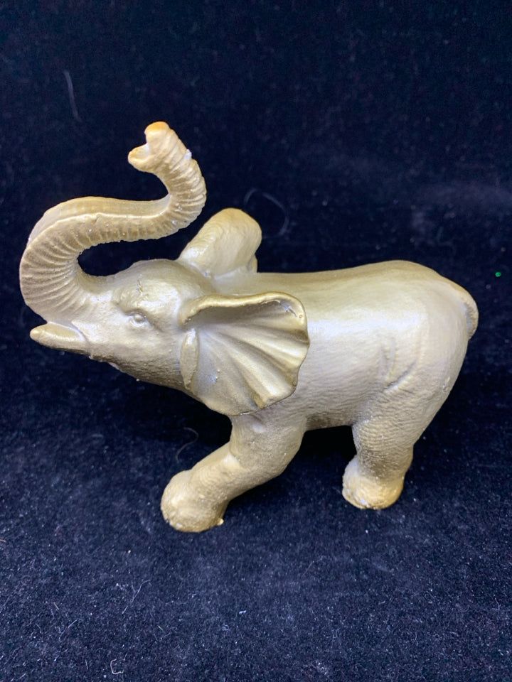 GOLD ELEPHANT DESK DECOR.