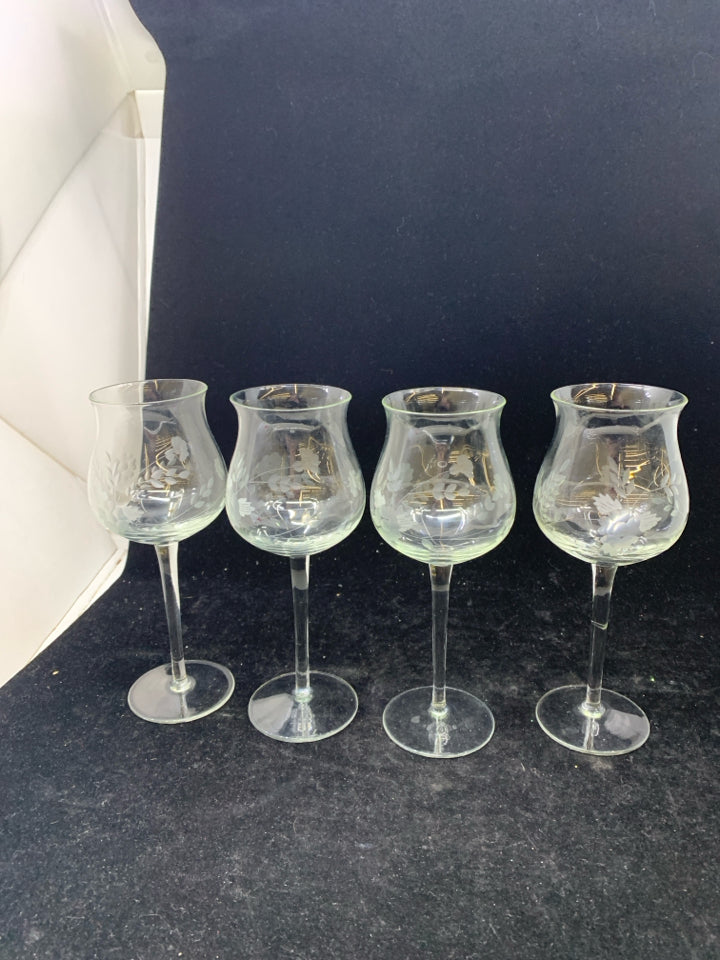 4 FLORAL ETCHED CLEAR GLASSES.