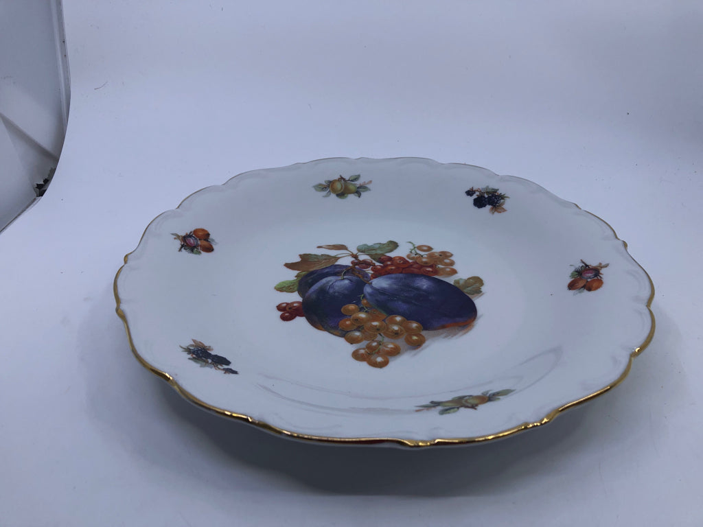 LARGE SERVING PLATTER FRUIT/GRAPES BAVARIA SCHUMAN GERMANY.