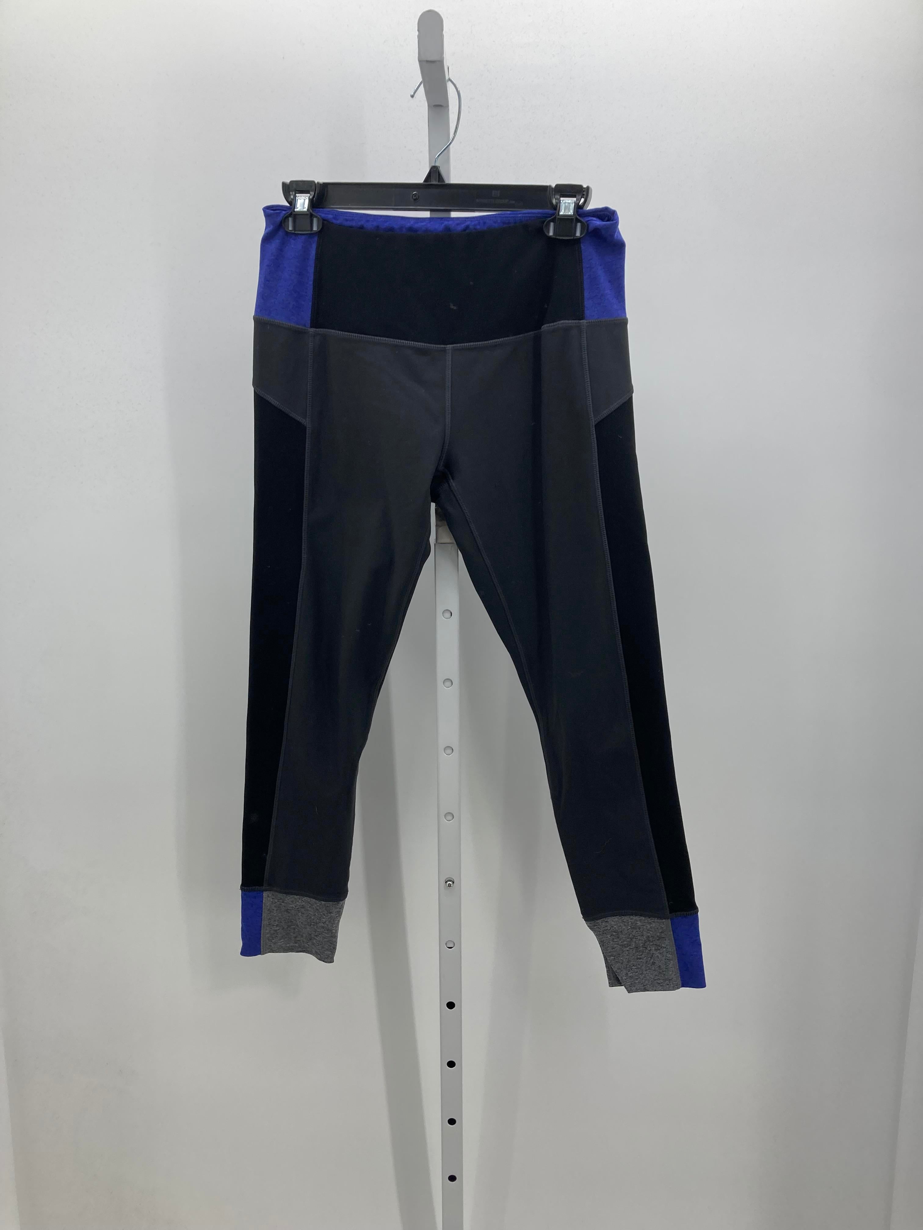Mondetta Size Medium Misses Leggings