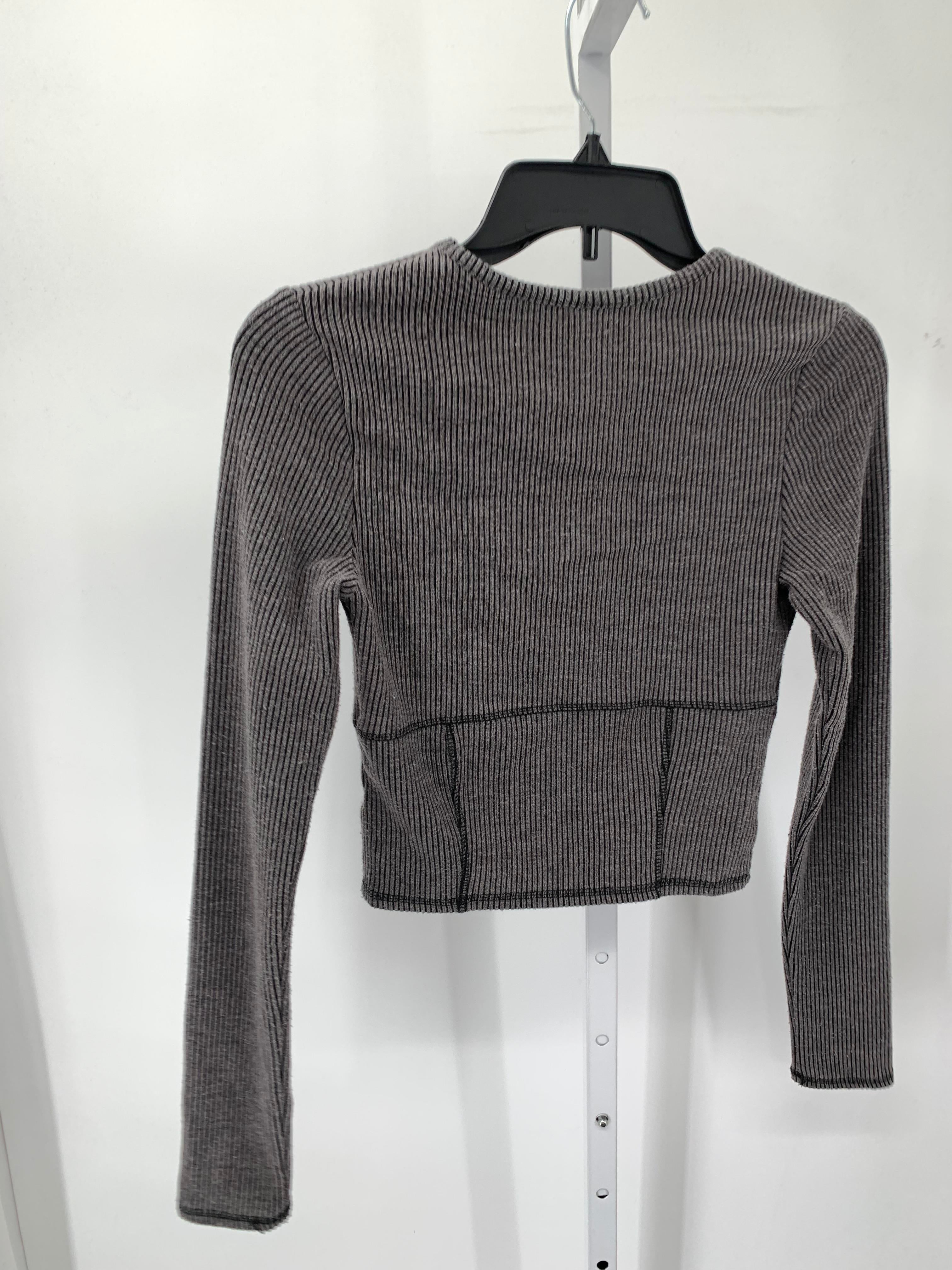 Wild Fable Size Small Juniors Long Sleeve Shirt