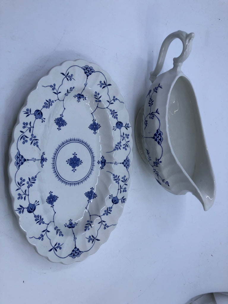 2 PC VTG GRAVY BOAT DRIP PLATE WHITE W/ BLUE FLOWERS SALEM CHINA.