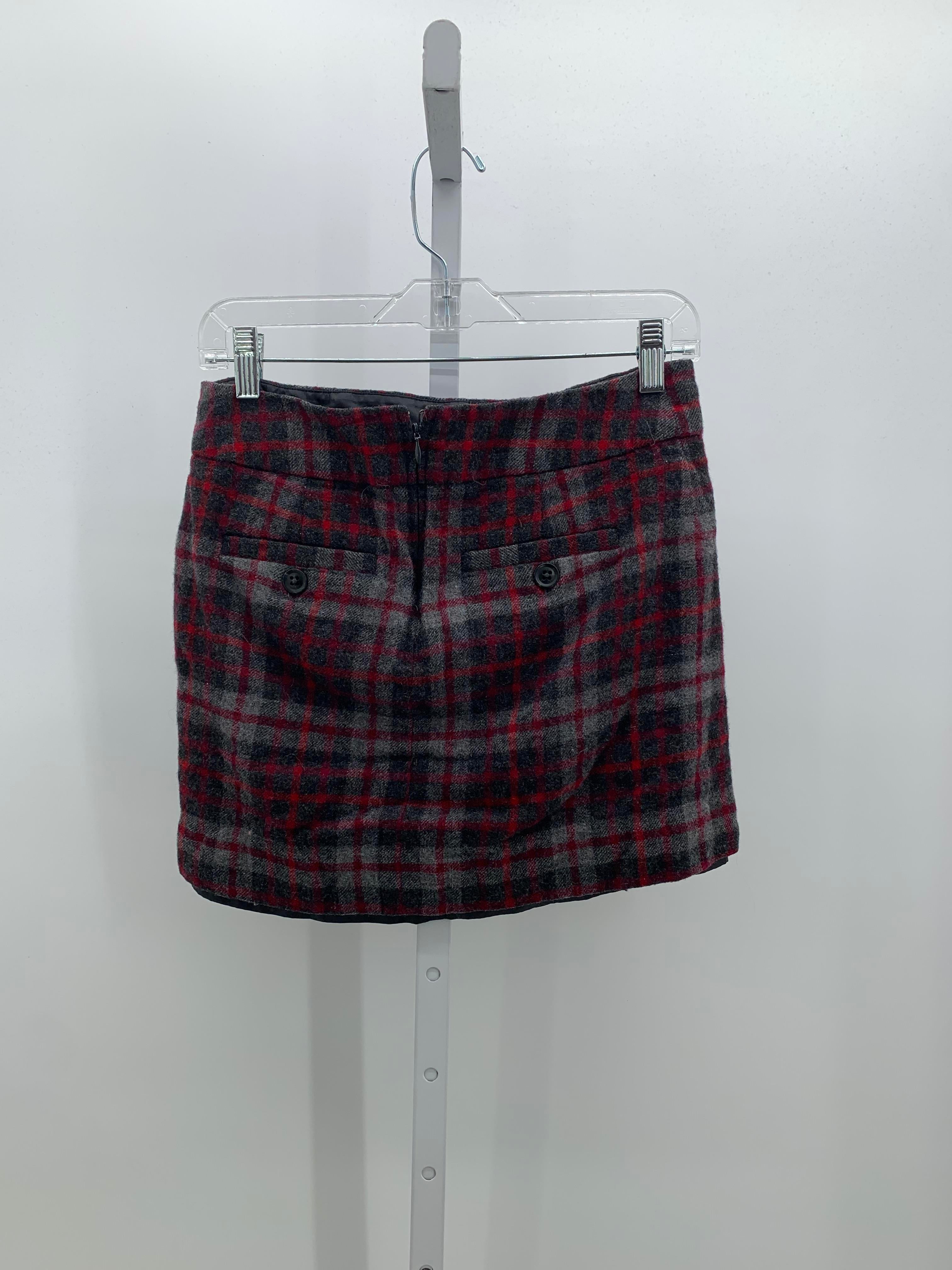 Gap Size 2 Misses Skirt