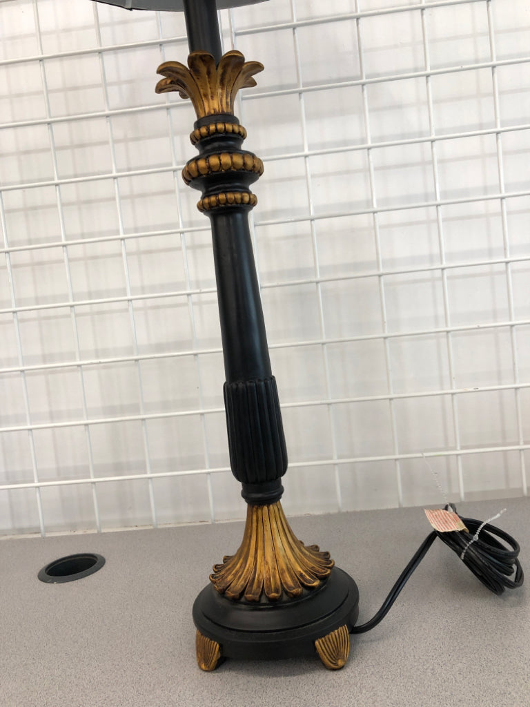 BLACK LAMP W/GOLD STITCH.
