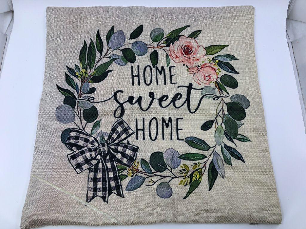 HOME SWEET HOME WREATH PILLOW COVER.