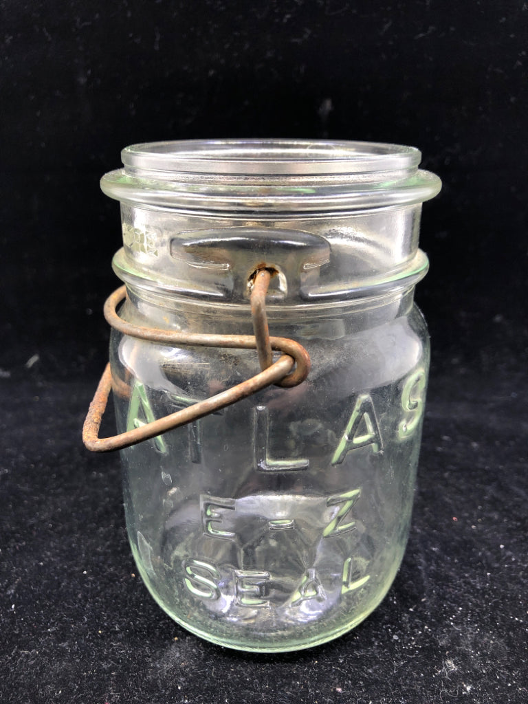 VTG ATLAS JAR W/METAL BAIL HANDLE.