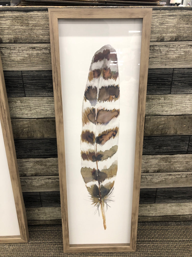 SKINNY FEATHER IN GREY FRAME WALL HANGING.