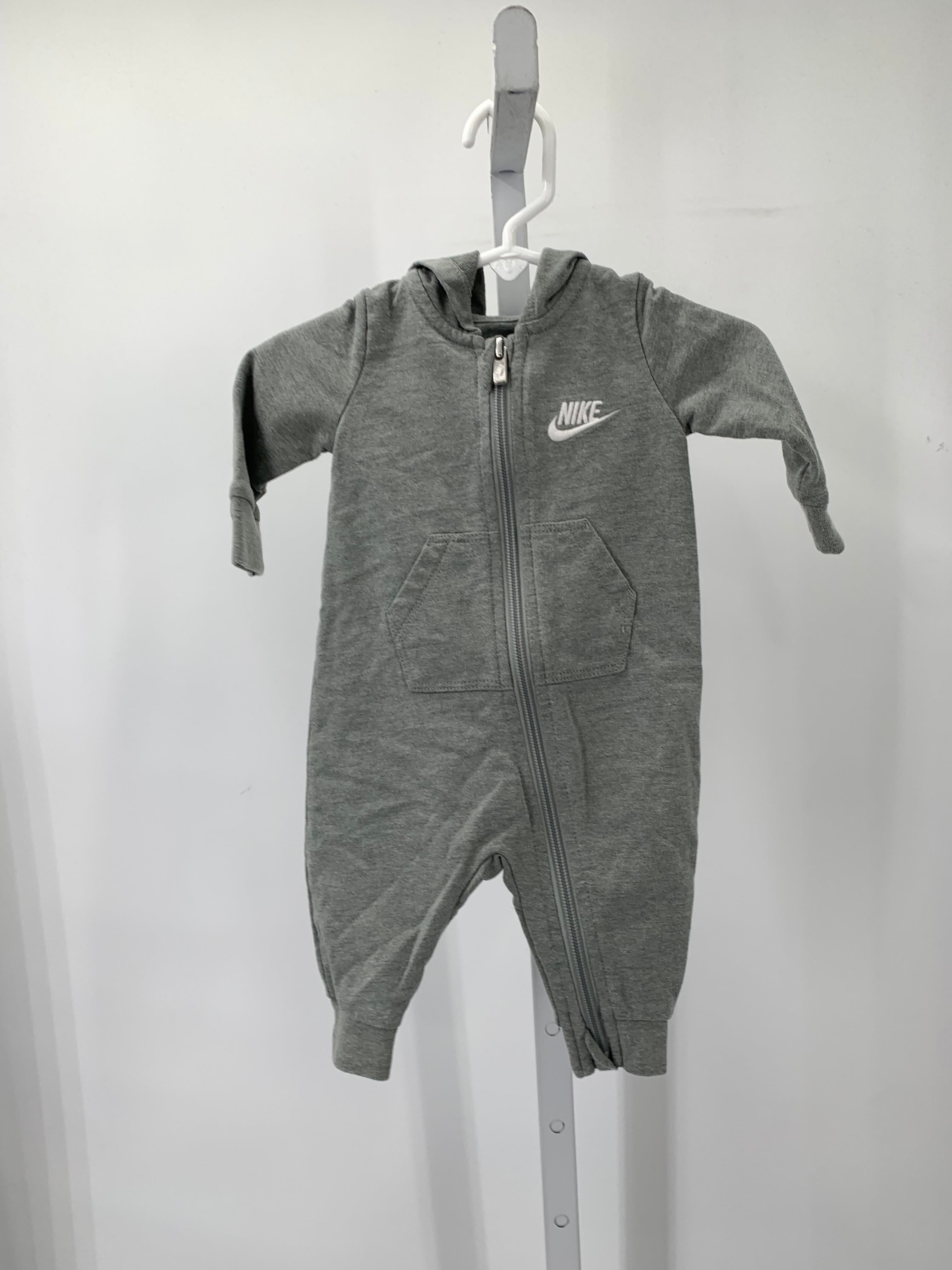 HOODED ZIP KNIT