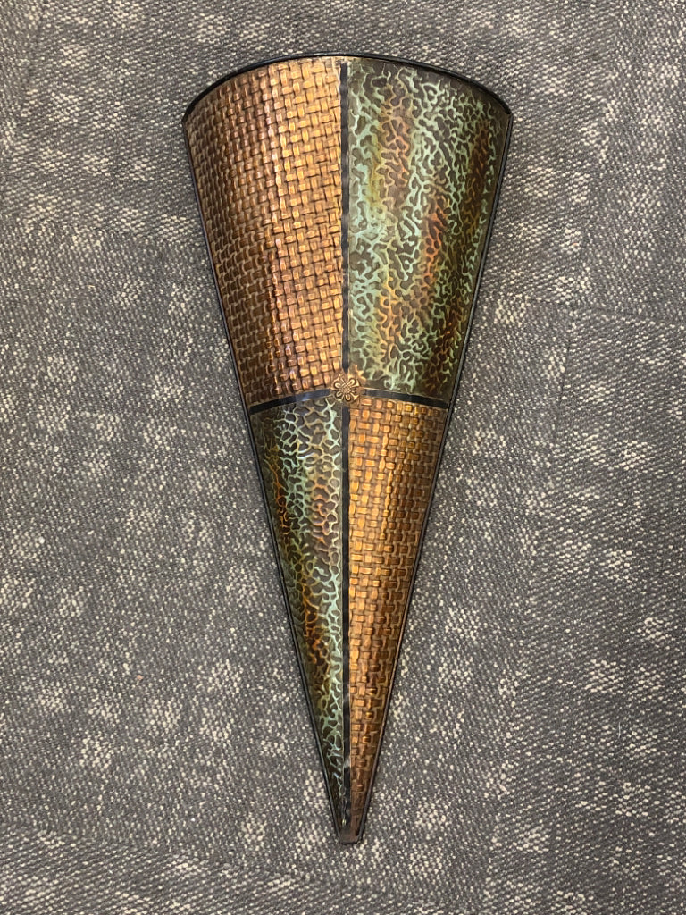 TEXTURED BRONZE METAL WALL POCKET.
