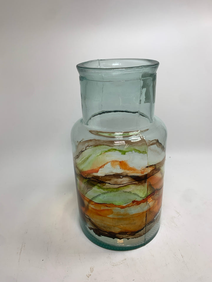 BLOWN GLASS VASE W/BROWN SWIRLS.