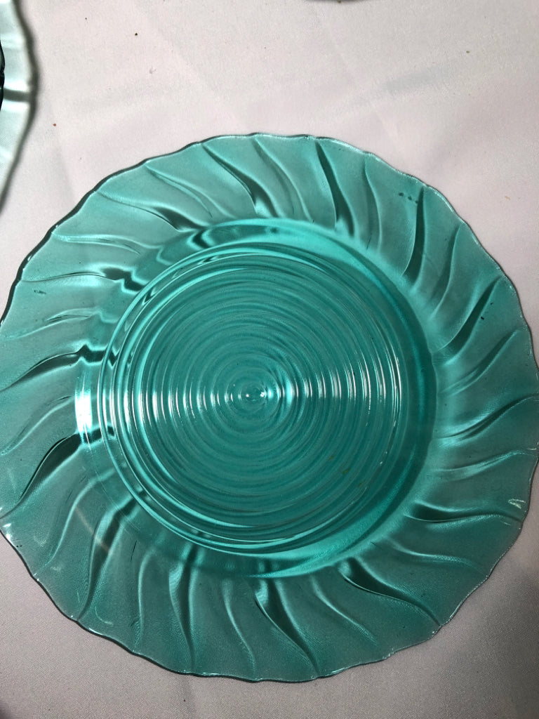 4 TEAL TEXTURED GLASS PLATES.