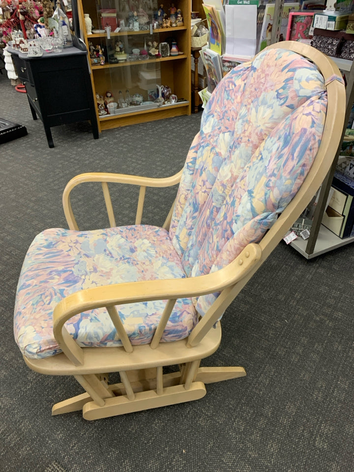 BLONDE WOOD SOLID MAPLE ROCKER W PINK/BLUE FLORAL CUSHION -MADE IN CANADA.