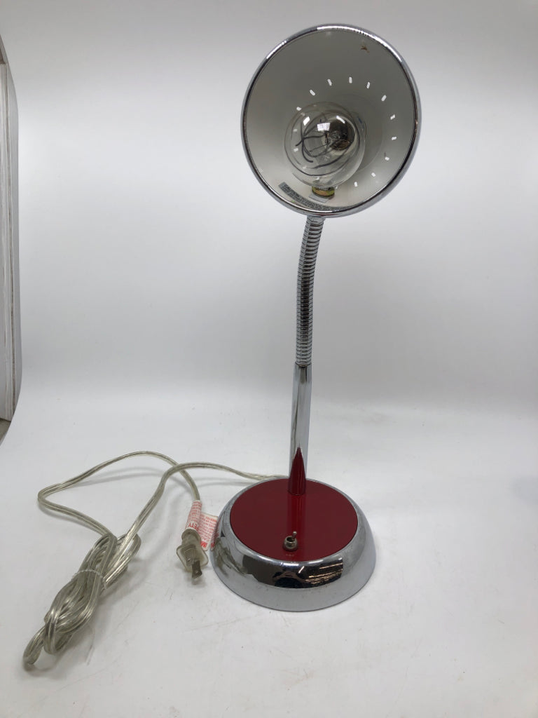 RETRO-STYLE RED DESK LAMP.
