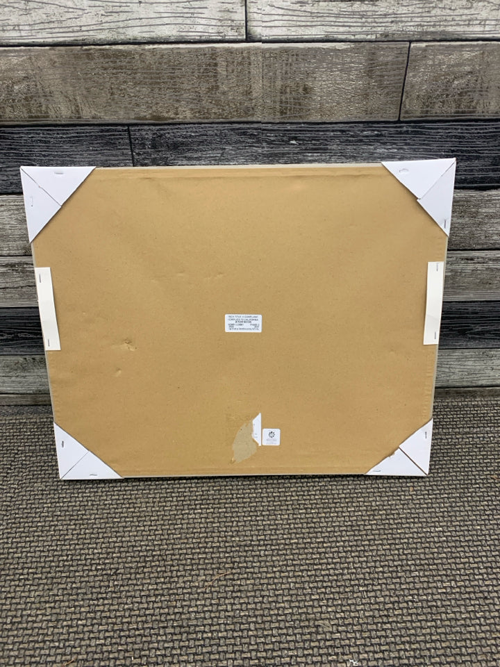 AMERICAN FLAG SHADOWBOX QUOTE WALL DECOR.