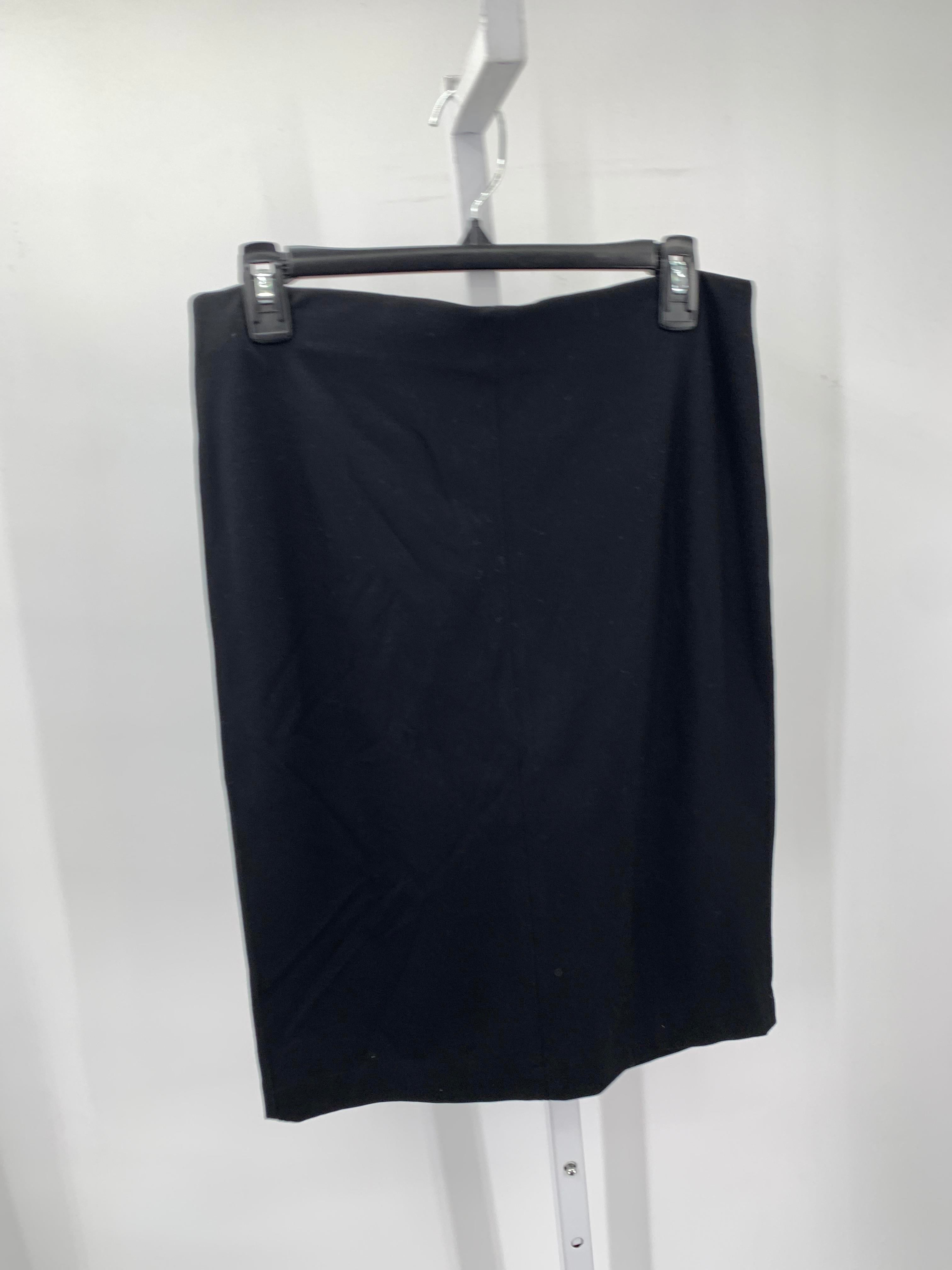 Olivia & Grace Size Medium Misses Skirt