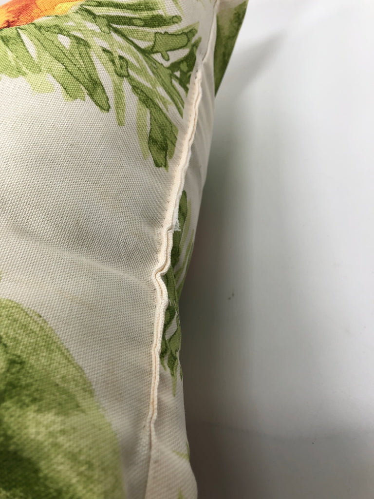 WATER-COLOR STYLE ORANGE FLORAL PILLOW.