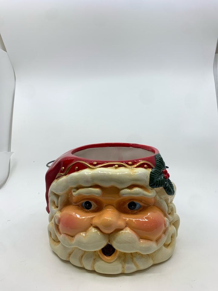 CERAMIC SANTA HEAD BASKET.