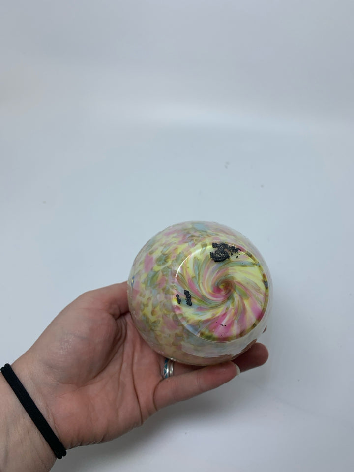MULTI COLORED SMALL GLASS GINGER JAR W/ PAINTED CLOVERS.