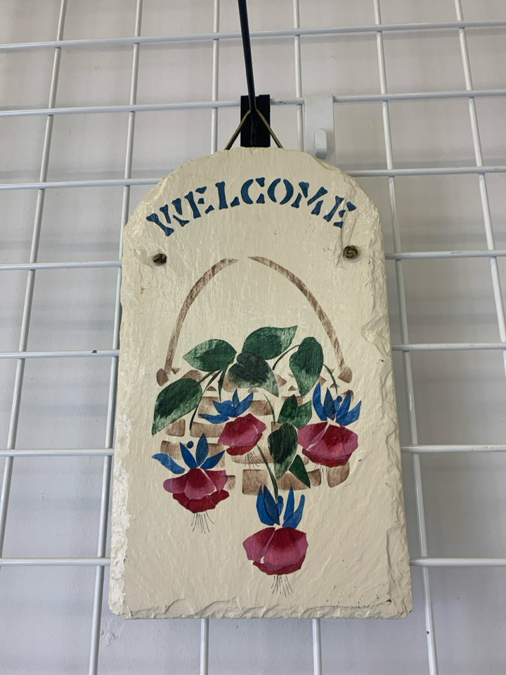 "WELCOME" FLORAL WALL HANGING SLATE.