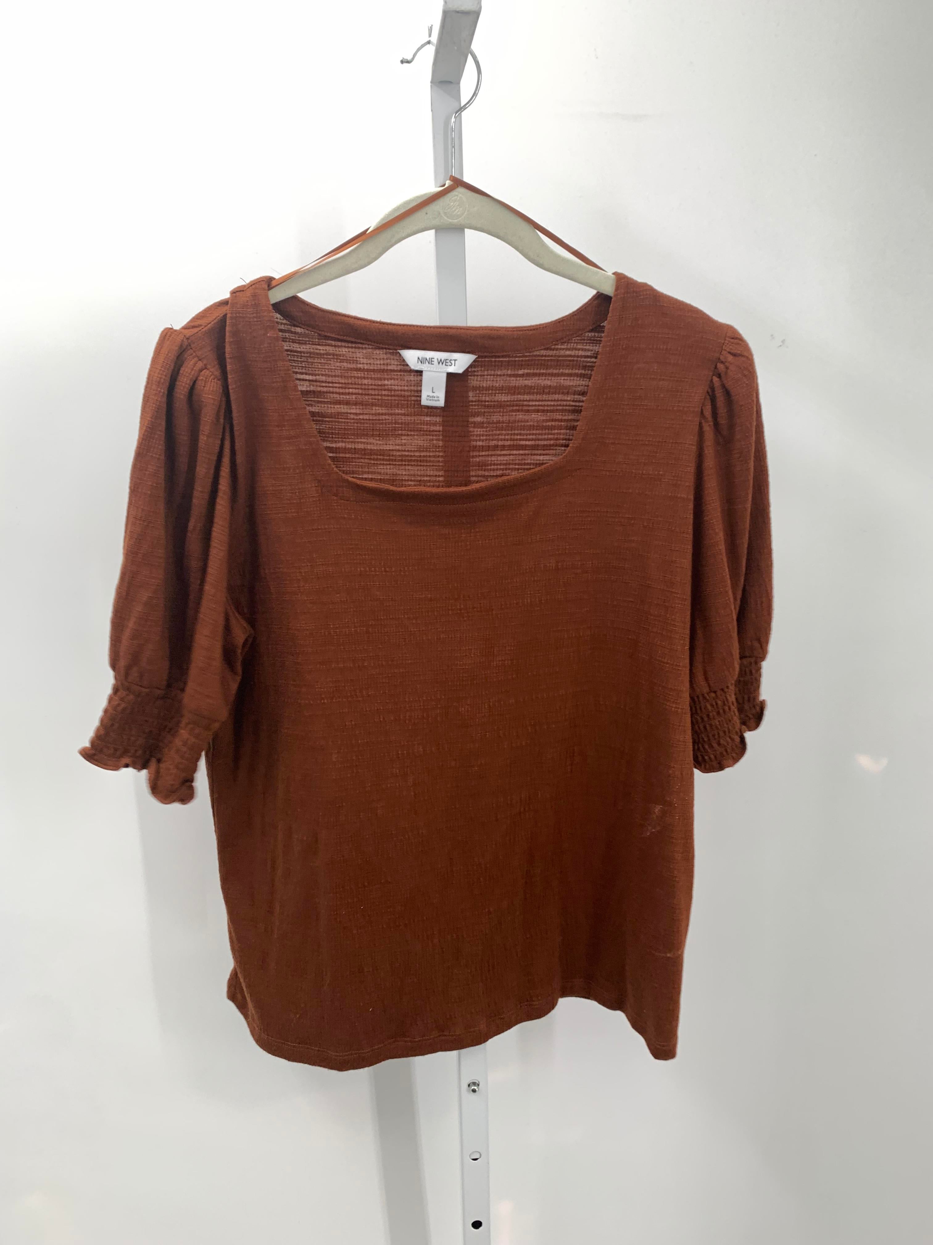 Nine West Size Large Misses Short Sleeve Shirt