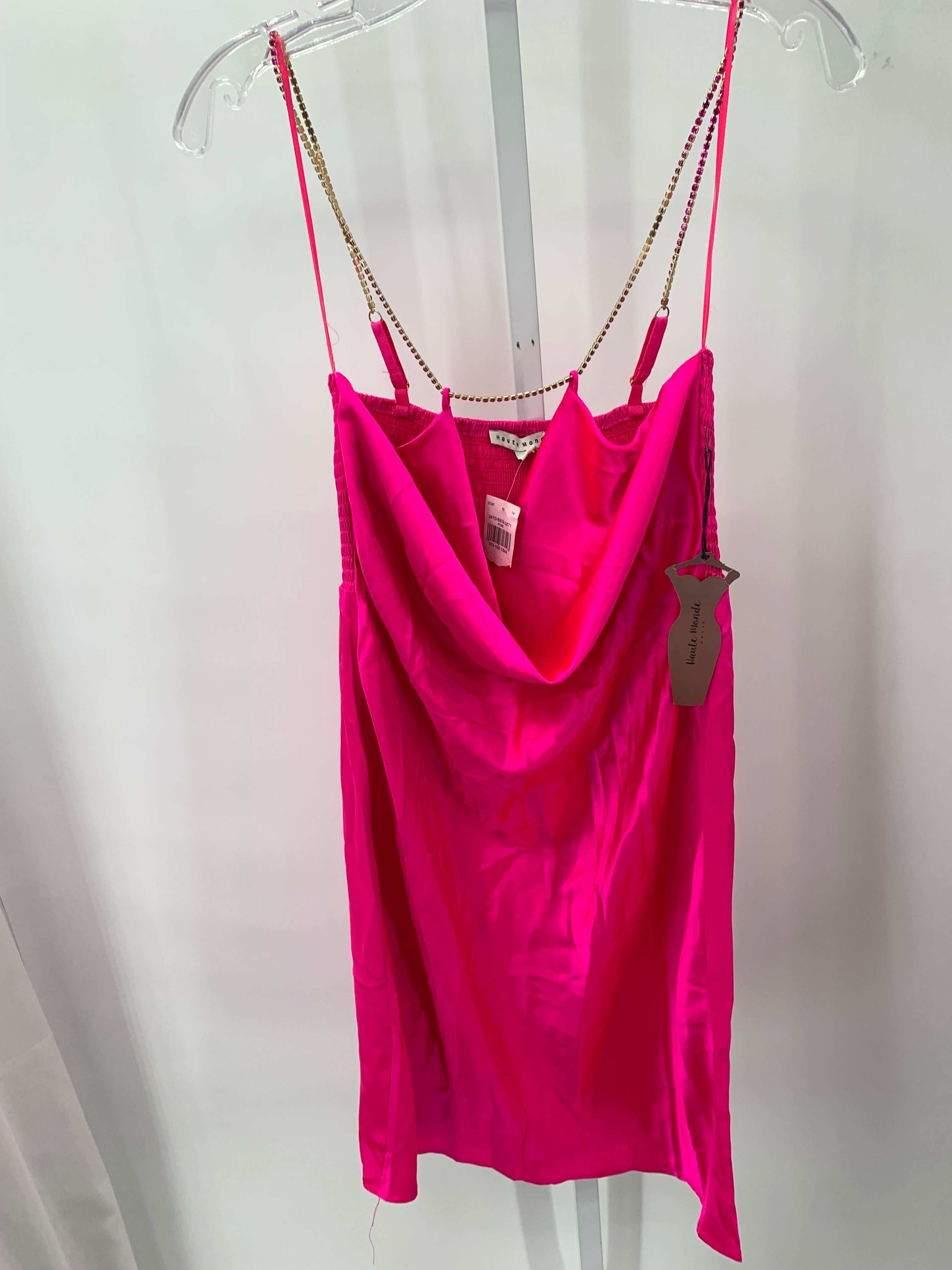 Size Medium Juniors Sleeveless Dress