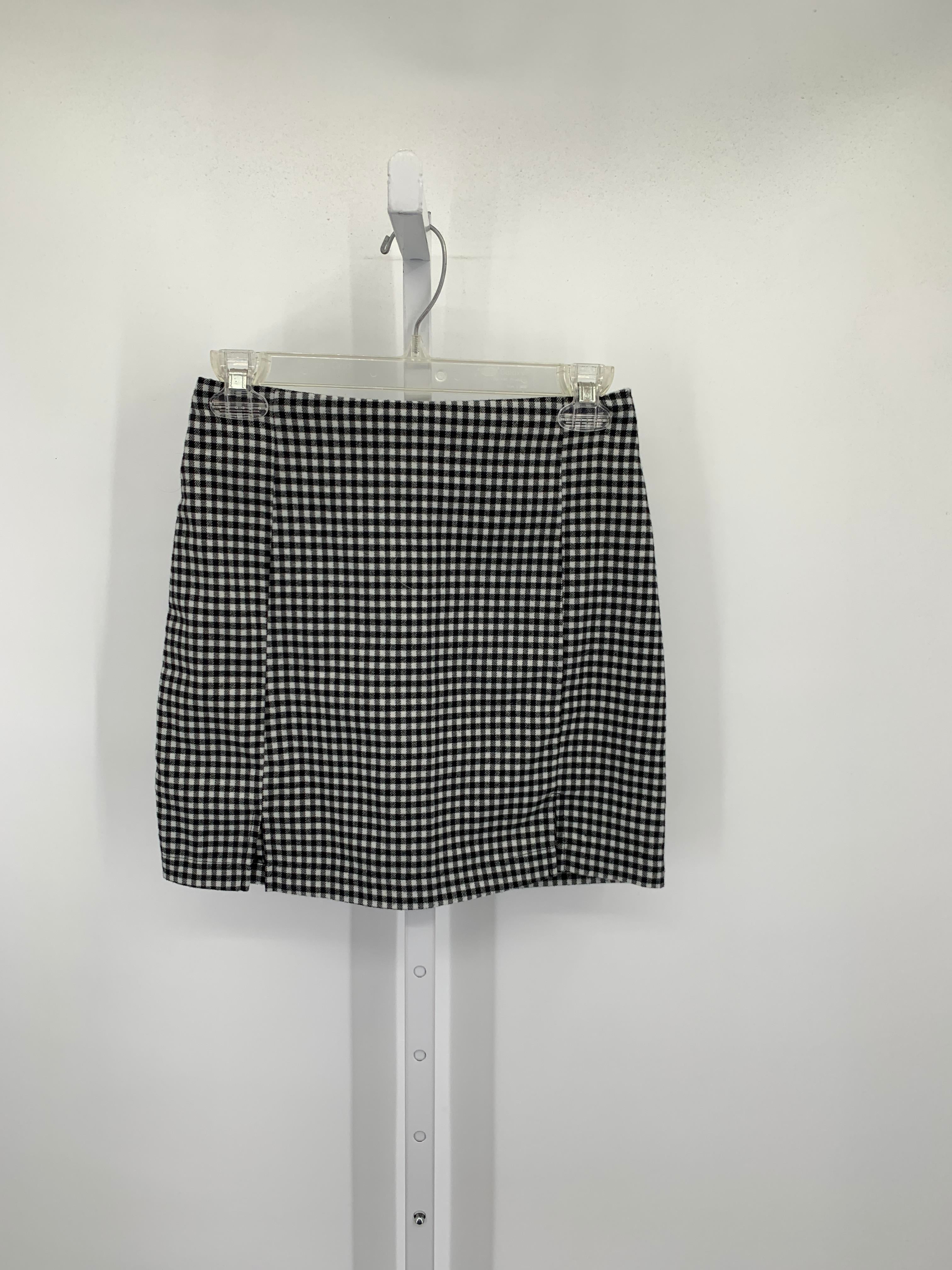 Eyeshadow Size 3 Juniors Skirt