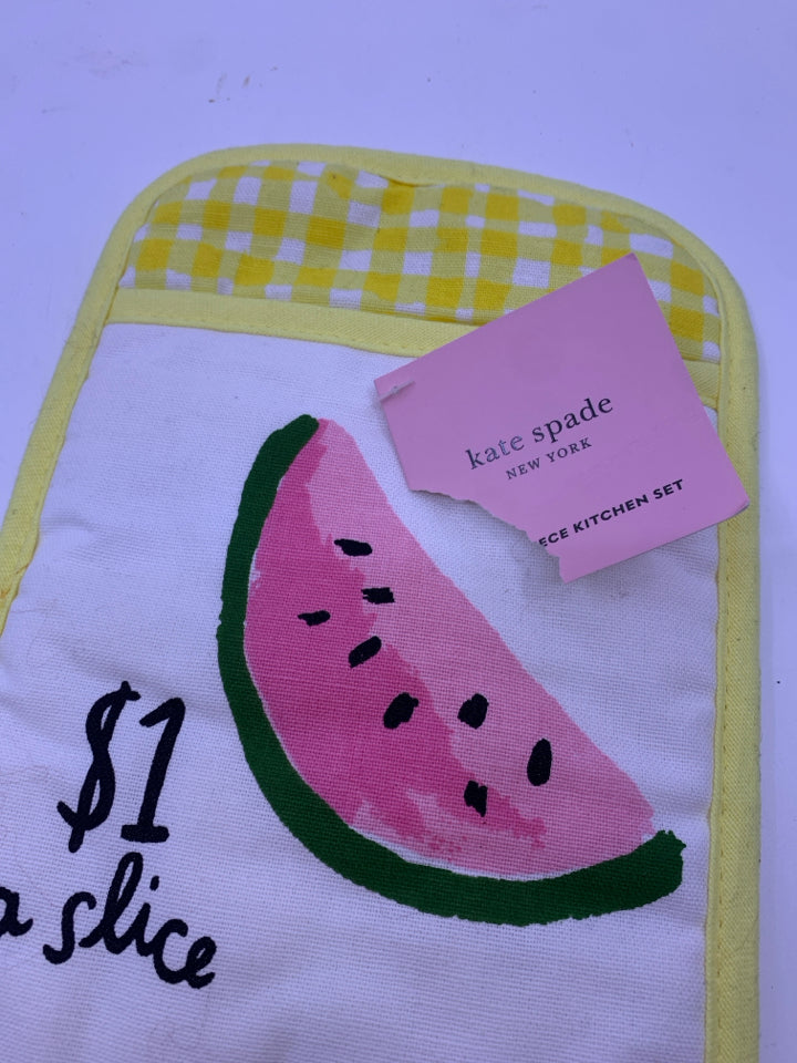 KATE SPADE WATERMELON RECTANGLE OVEN MIT.