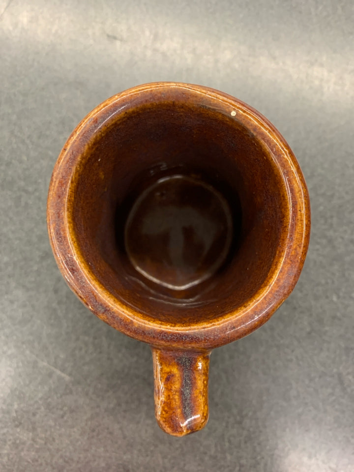 VTG BROWN, CREAM MINI CERAMIC MUG.