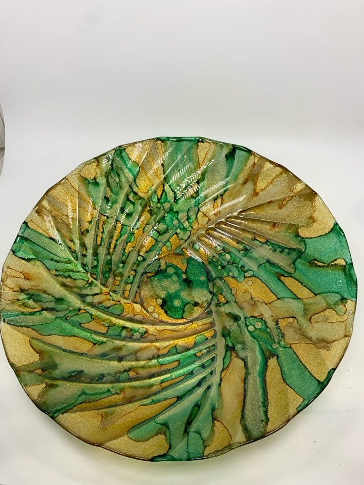 GREEN/GOLD SWIRL GLITTER GLASS CENTERPIECE BOWL.