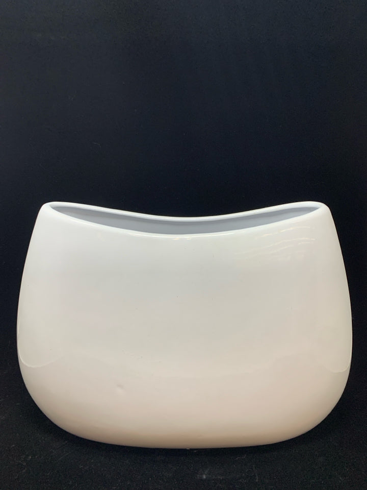 WHITE CERAMIC WIDE VASE.