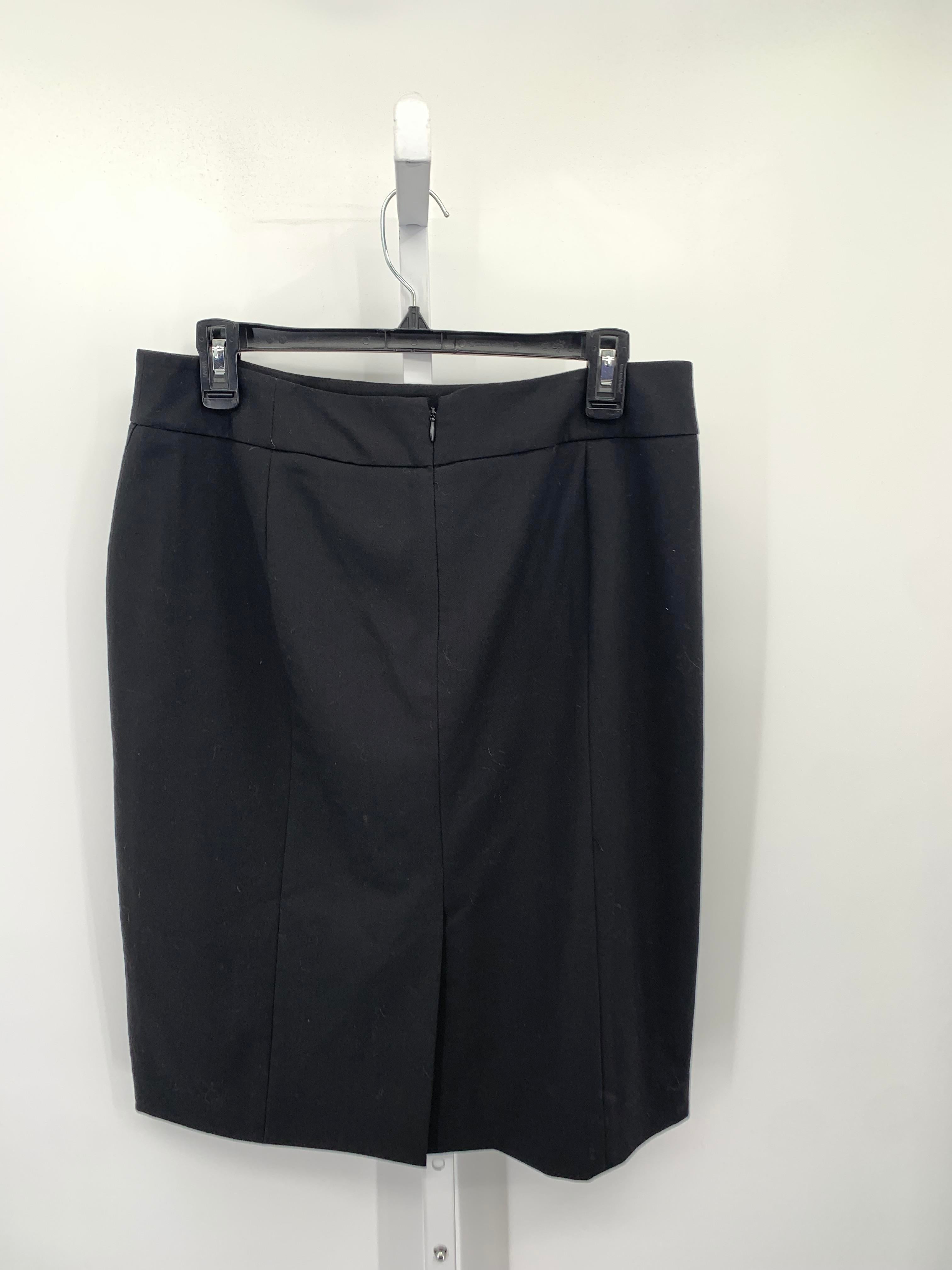 Calvin Klein Size 10 Misses Skirt