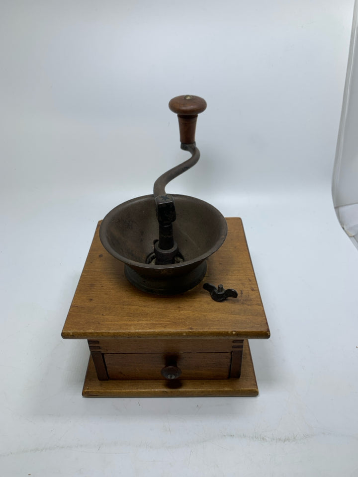 VTG WOOD/METAL COFFEE MILL & GRINDER.