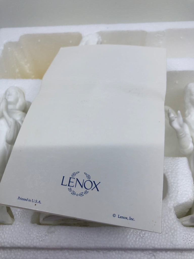 3-LENOX THE ANGELS IN ADORATION IN BOX + COA