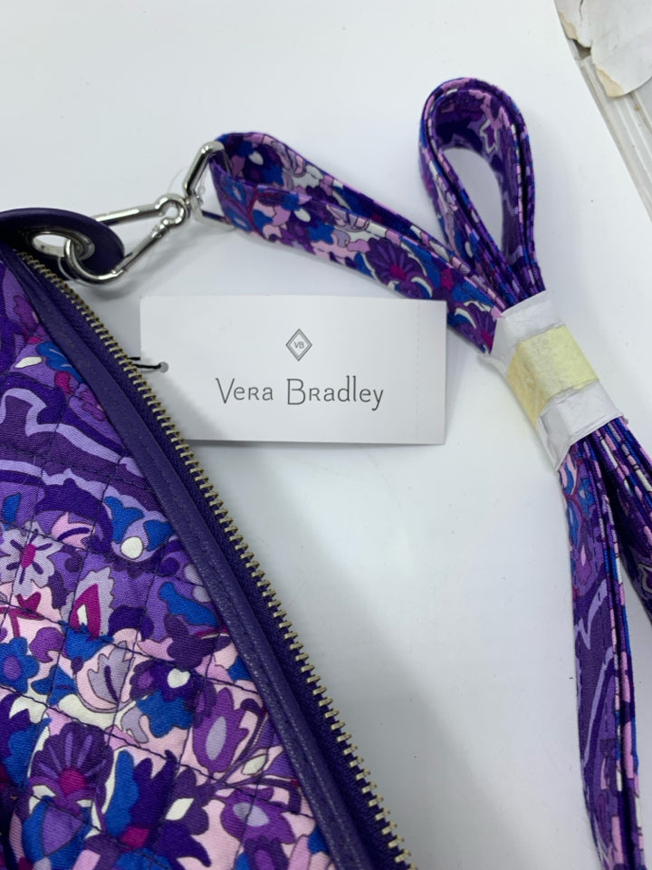 Vera Bradley Carson Mailbag in Regal Rosette- New With Tags 38