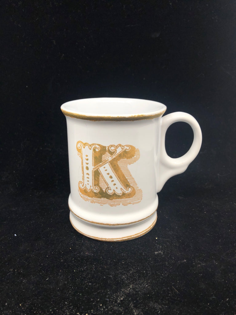 WILLIAMS SONOMA GOLD K MUG.