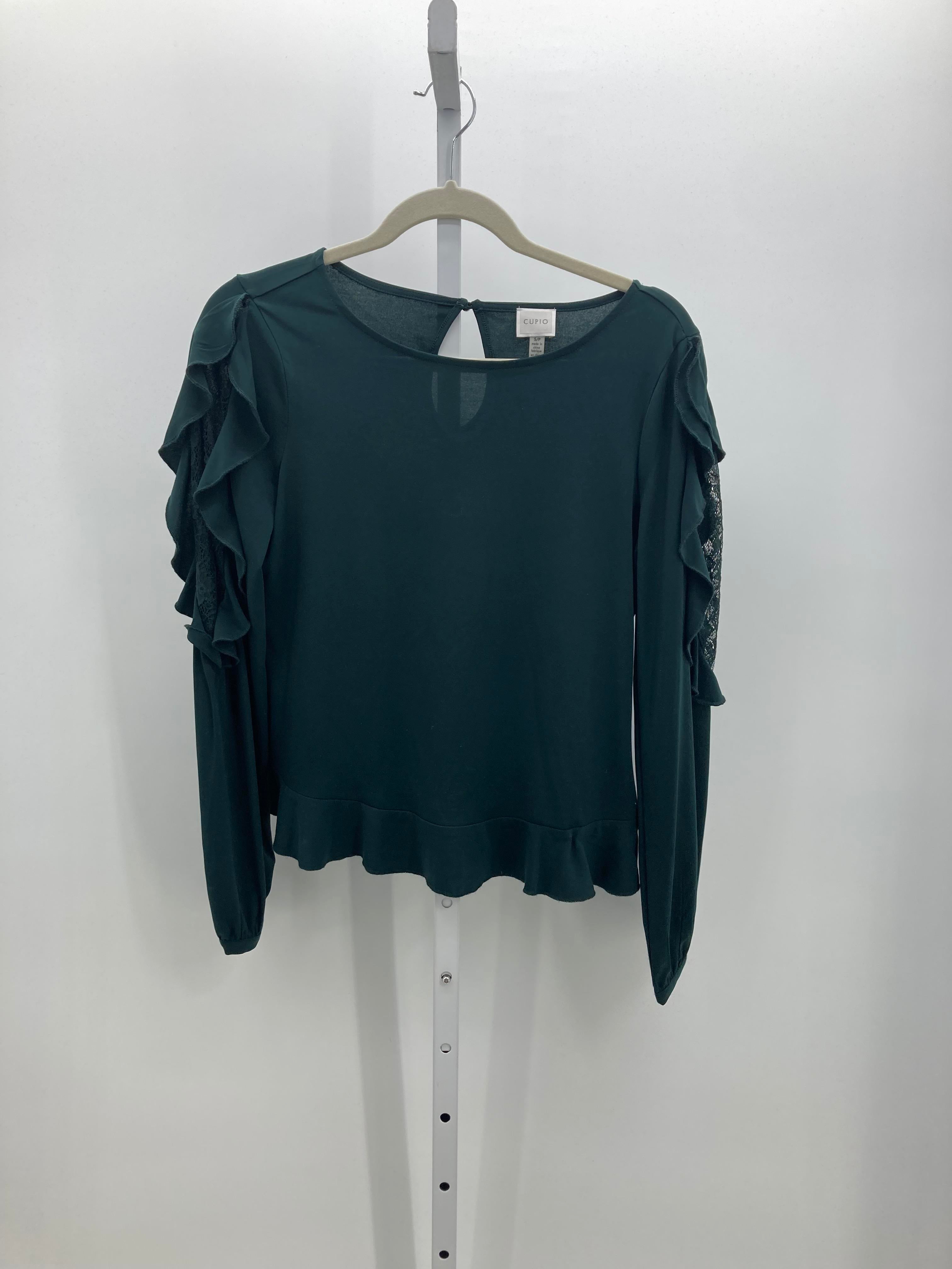 Cupio Size Small Misses Long Sleeve Shirt