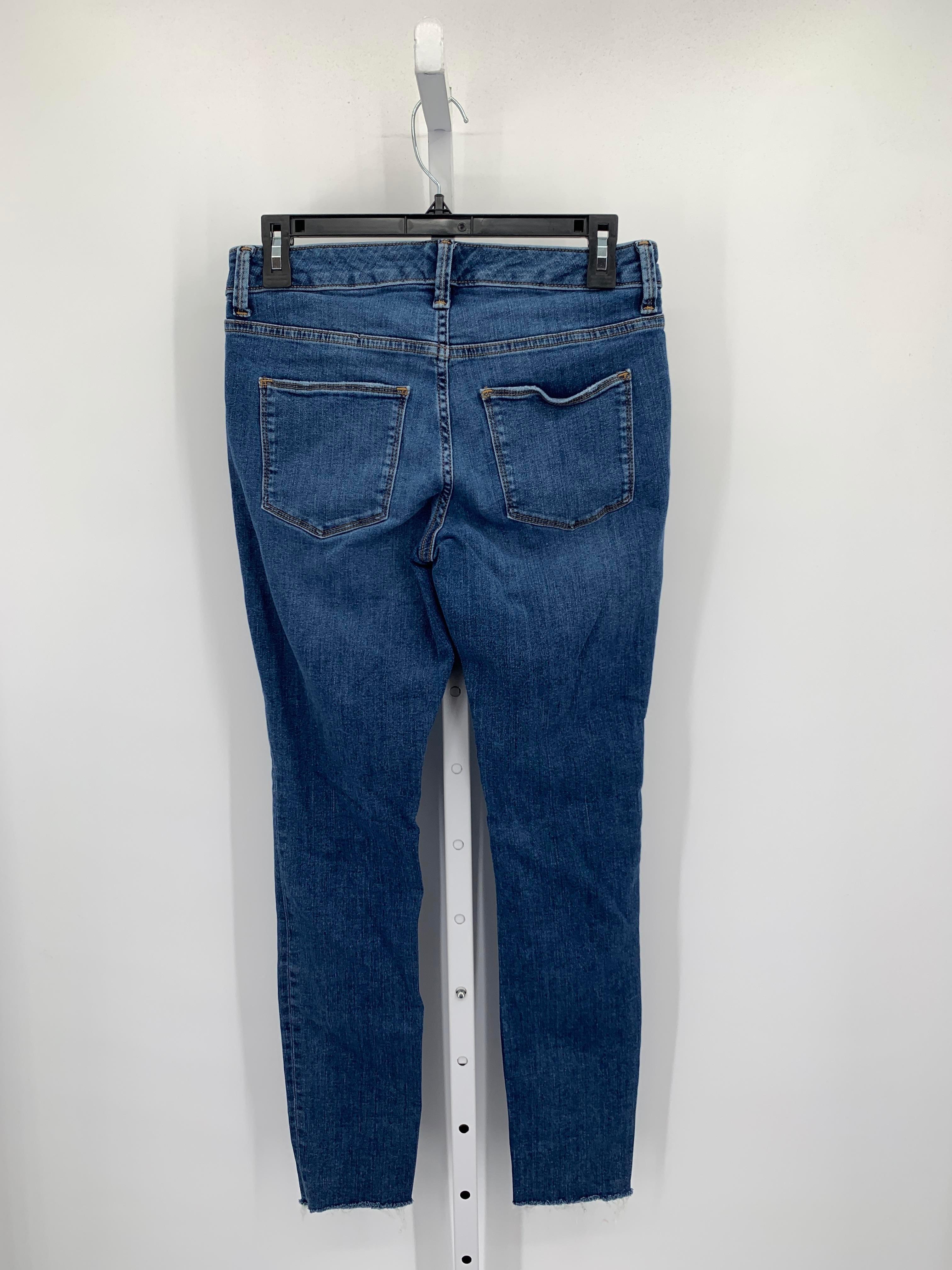 Universal Thread Size 4 Misses Jeans