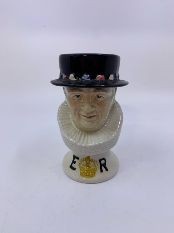 VTG YEOMAN OF THE GUARD PORCELAIN HEAD.