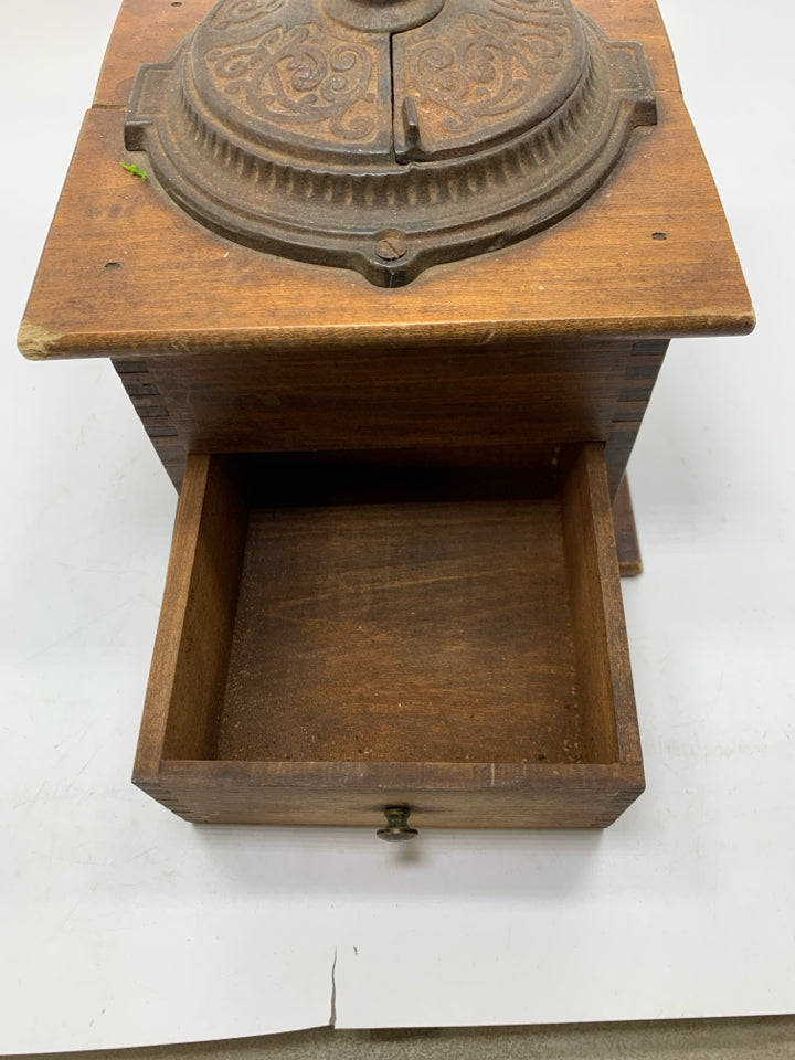 VTG COFFEE MILL/GRINDER.