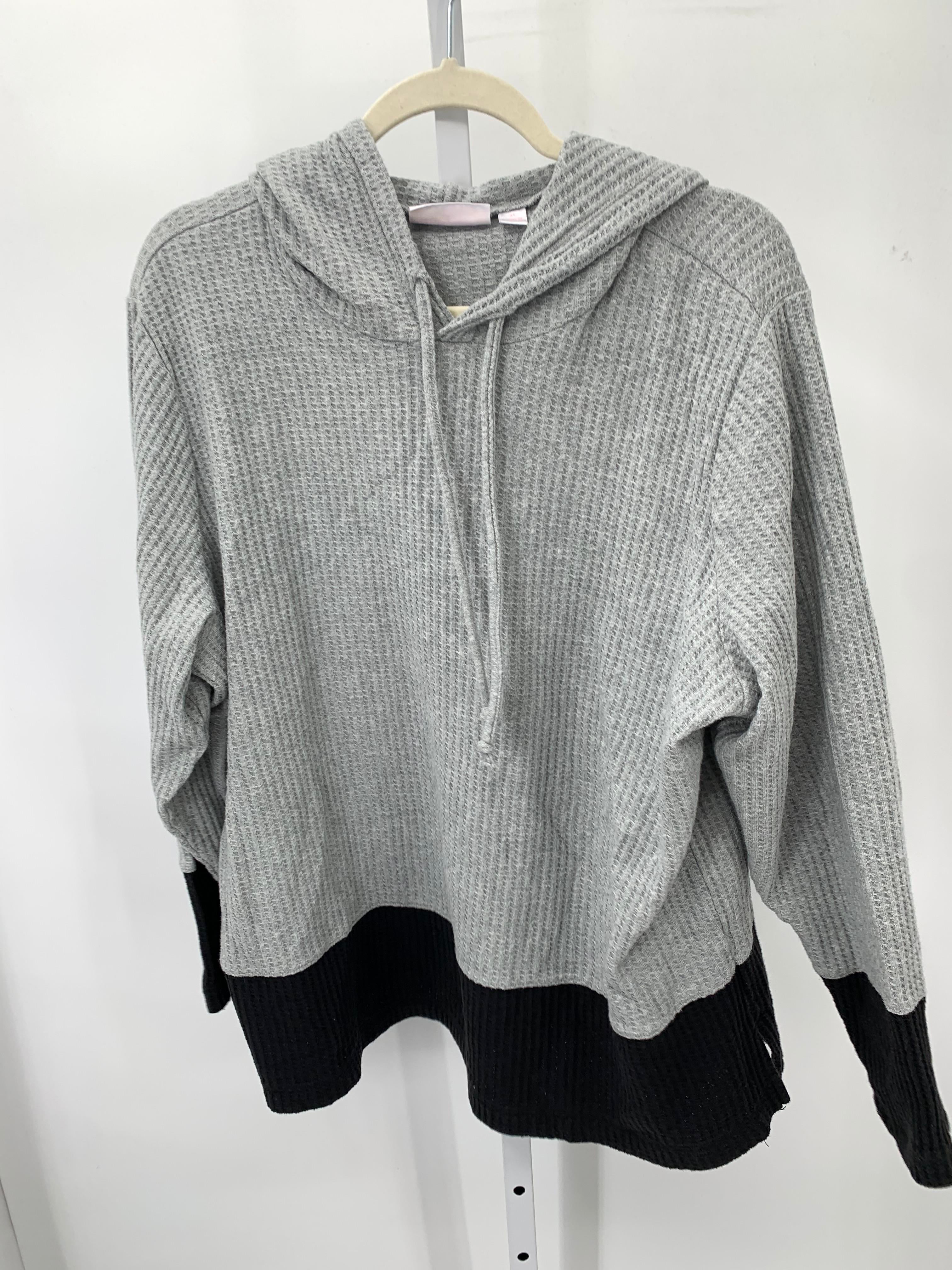 Size Extra Large Misses Long Sleeve Shirt