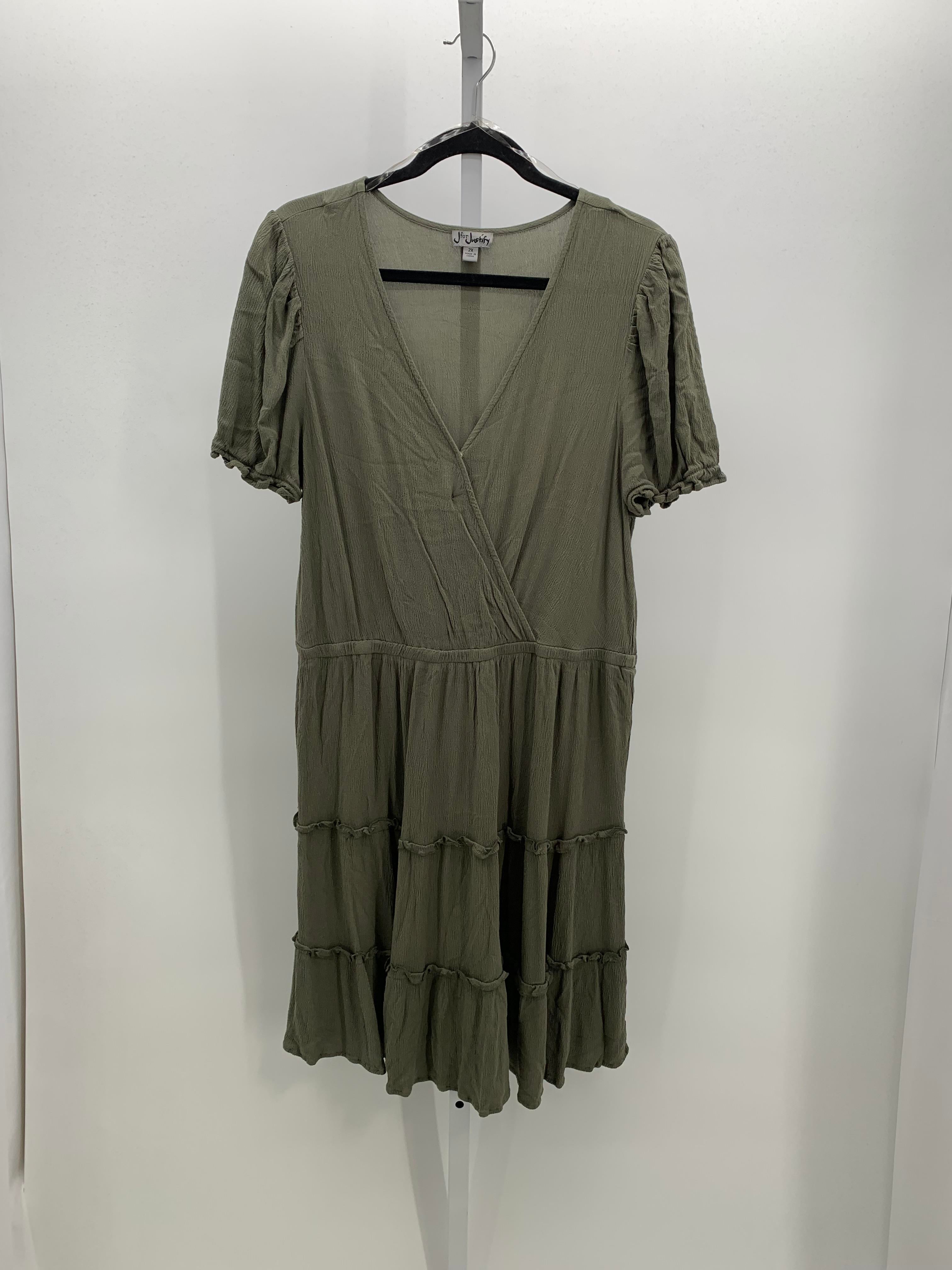 Size 2X Womens Short Sleeve Dress
