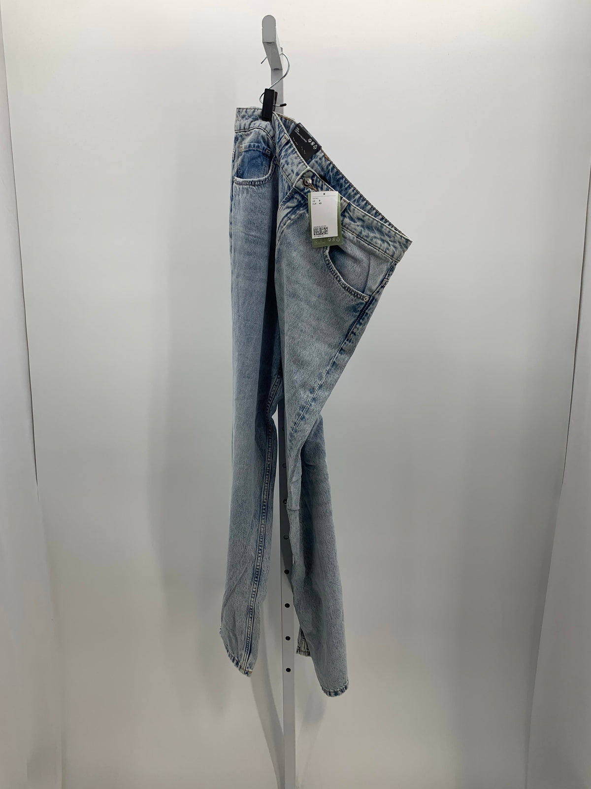 Divided Size 8 Juniors Jeans