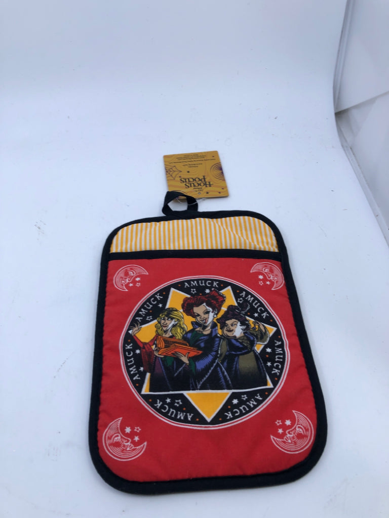 NEW HOCUS POCUS POT HOLDER.
