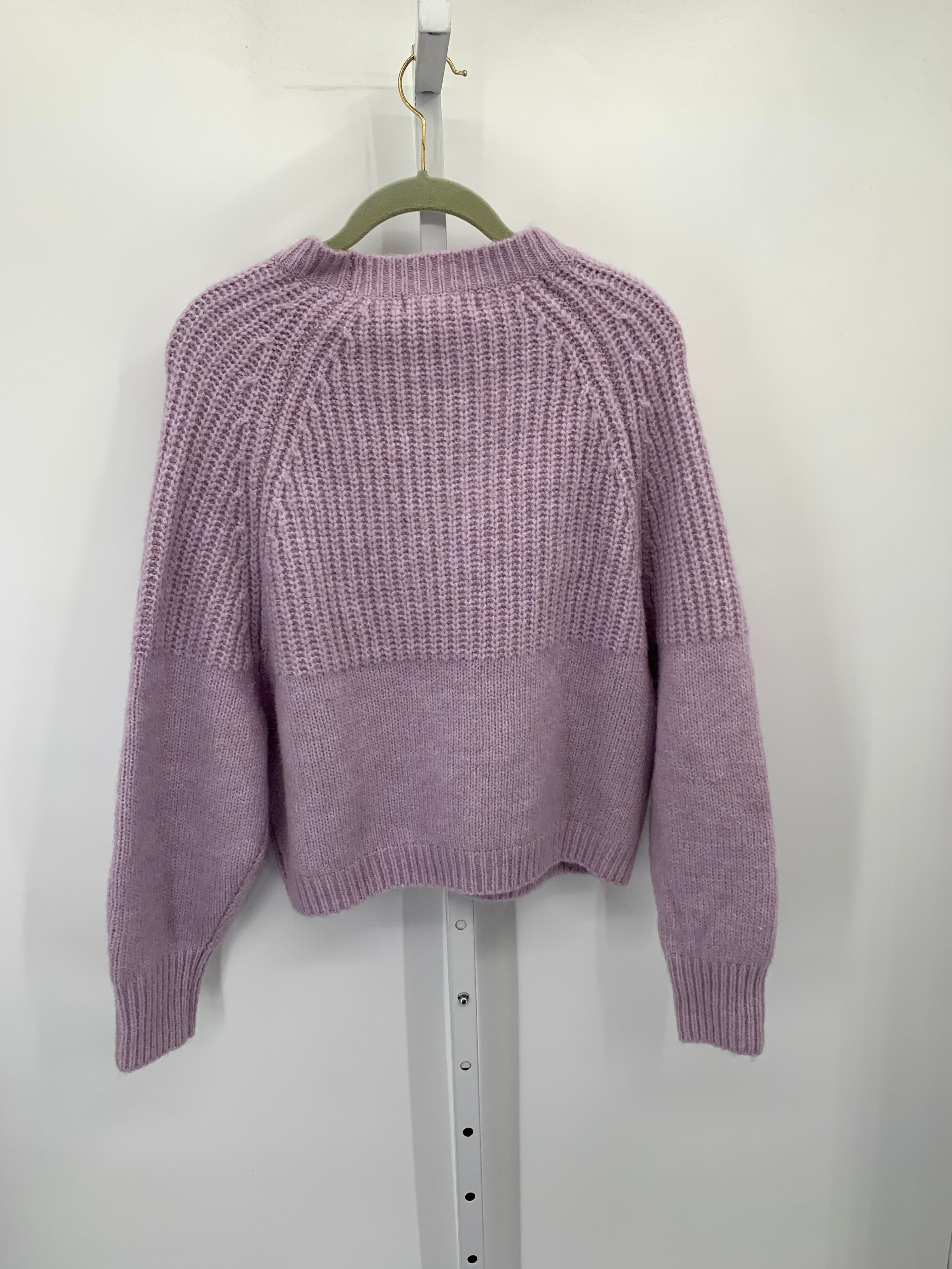 Size Medium Juniors Long Sleeve Sweater