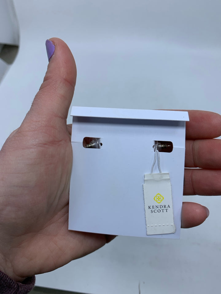 Kendra Scott Shiva Hoop Earrings